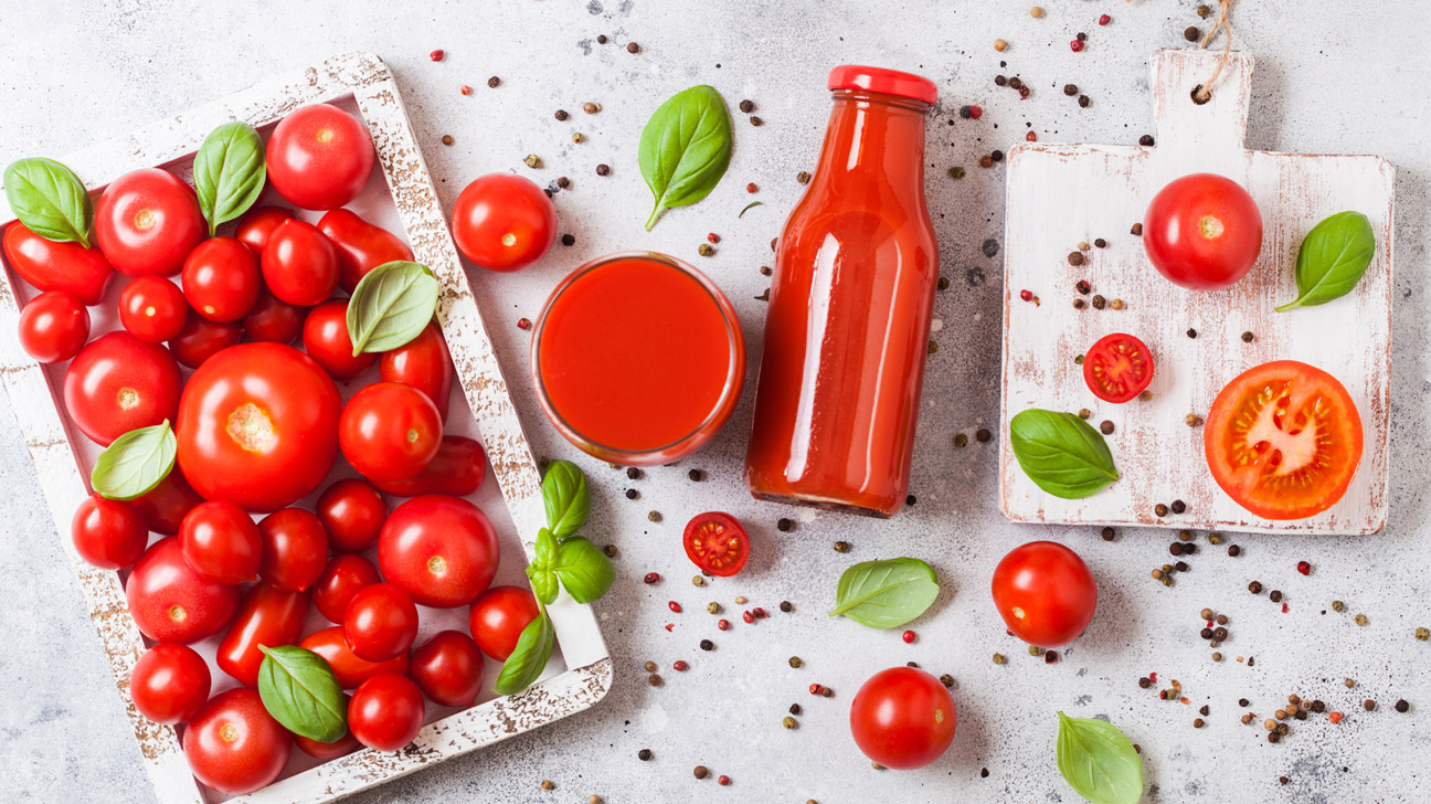 Tomato Juice To Eliminate Bad Cholesterol & Other Benefits